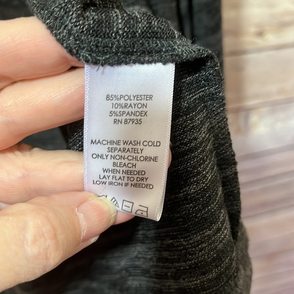 LOGO Lori Goldstein • Black Gray Long Sweater Vest Hood Medium - Picture 5 of 7